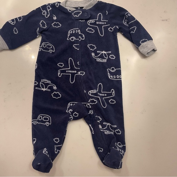 Newborn size bundle - Picture 10 of 16